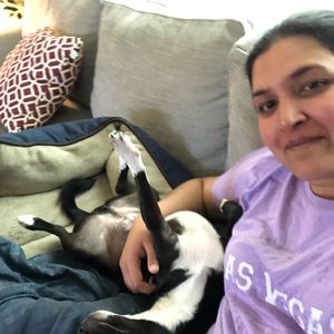 Meet your Posher, Nisha